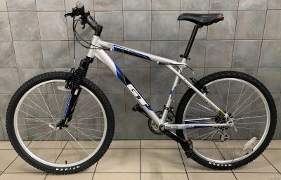 Лот: 13679975. Фото: 1. GT avalanche 3.0. Велосипеды