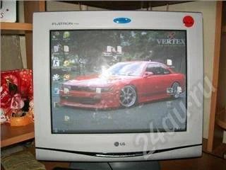 Лот: 200555. Фото: 1. Монитор LG. ЭЛТ-мониторы