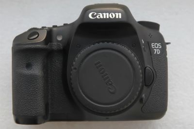 Лот: 3838903. Фото: 1. Canon EOS 7D Body,обмен торг возможен. Цифровые зеркальные