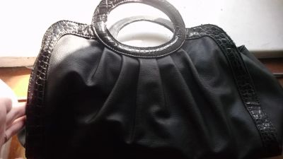 Лот: 7724629. Фото: 1. Две сумки женских. Сумки