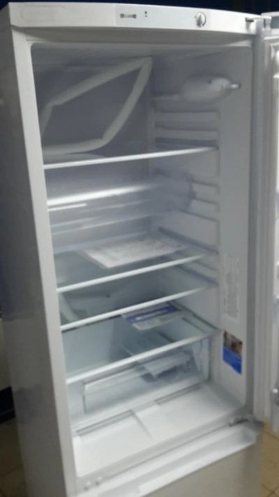 Лот: 9011045. Фото: 1. Холодильник Indesit IB 160R новый. Холодильники, морозильные камеры