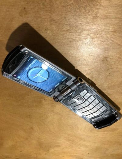 Лот: 19706119. Фото: 1. Телефон Vertu оригинал кожа. Кнопочные мобильные телефоны