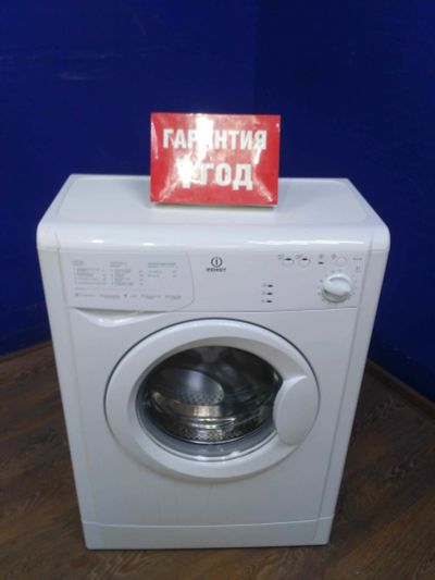 Лот: 14300161. Фото: 1. Стиральная машина indesit wiu... Стиральные машины