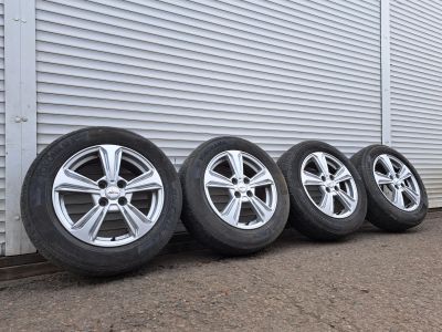 Лот: 25193022. Фото: 1. Комплект Оригинальных Литых дисков... Диски