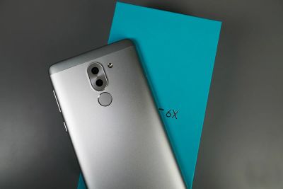 Лот: 10644521. Фото: 1. Honor 6X 64Гб!!! Состояние идеальное... Смартфоны