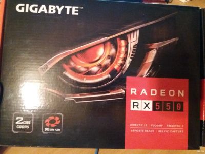Лот: 12966572. Фото: 1. Видеокарта Gigabyte radeon rx... Видеокарты