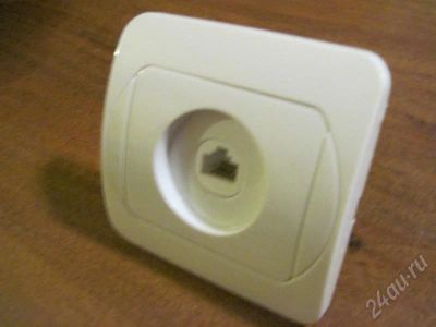 Лот: 644993. Фото: 1. Ethernet розетка встраиваемая. Другое (сетевые устройства)