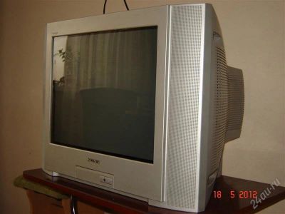 Лот: 1825548. Фото: 1. телевизор SONY Trinitron, 52 см... Телевизоры
