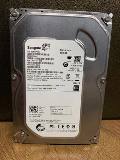 Лот: 14284334. Фото: 1. Жесткий диск seagate barracuda... Жёсткие диски (HDD)