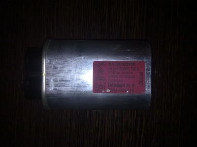 Лот: 7646215. Фото: 1. СВЧ Конденсатор HCH-212100C. Запчасти для остальной бытовой техники