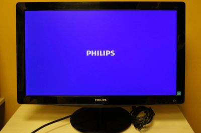 Лот: 9955622. Фото: 1. Продам ЖК-монитор Philips 226V3LSB... ЖК-мониторы
