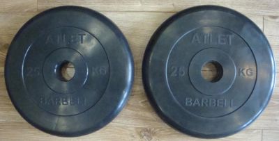 Лот: 3194280. Фото: 1. Диск обрезиненный (MB Barbell... Гантели