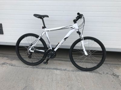 Лот: 9967389. Фото: 1. Mongoose switchback expert. Велосипеды