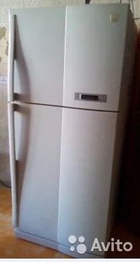 Лот: 9600535. Фото: 1. Продам холодильник Daewoo FR-530. Холодильники, морозильные камеры