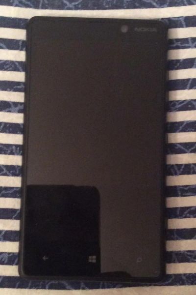 Лот: 5407834. Фото: 1. Nokia Lumia 820. На запчасти или... Смартфоны