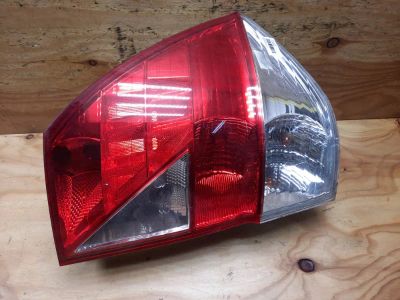 Лот: 18529757. Фото: 1. Фонарь Honda Edix BE3 K20A 2004... Оптика и освещение