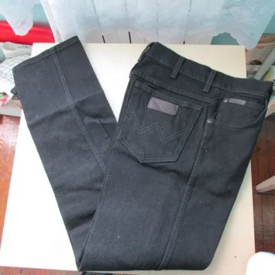 Лот: 9808953. Фото: 1. Джинсы Рэнглер (Wrangler) W31-L32... Брюки, джинсы, шорты