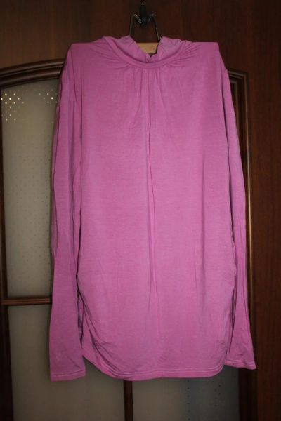 Лот: 5395494. Фото: 1. Водолазка р-р 44. Кофты, туники