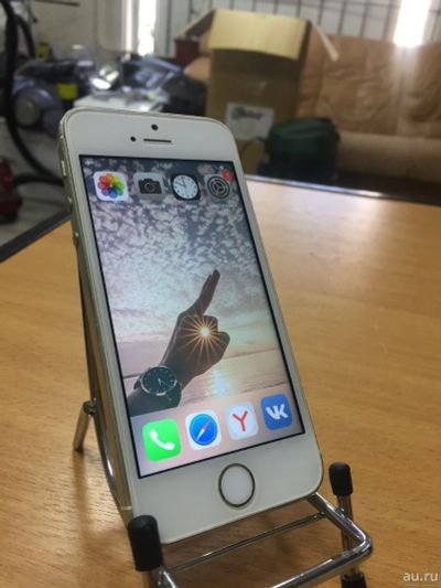Лот: 13685340. Фото: 1. Смартфон Apple iPhone 5S 32GB. Смартфоны