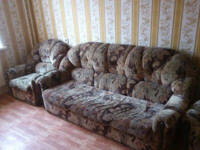 Лот: 7347214. Фото: 1. Диван + 2 кресла и даже зеркало. Диваны