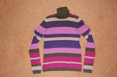 Лот: 1264839. Фото: 1. свитер Benetton. Свитеры, толстовки, худи