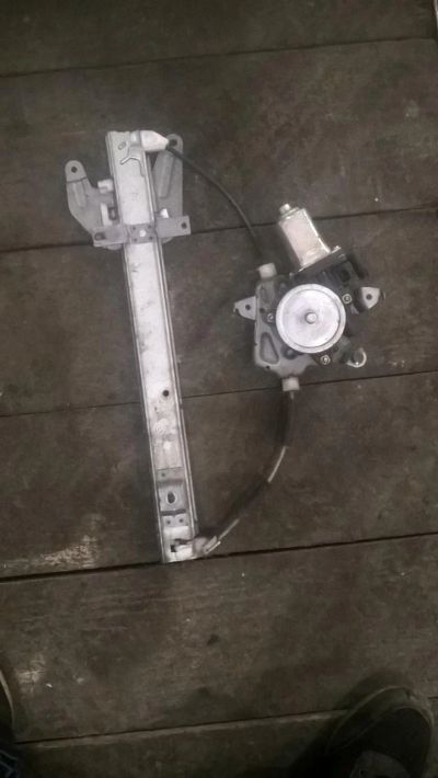 Лот: 10310912. Фото: 1. стеклоподъемник nissan tino v10. Электрооборудование
