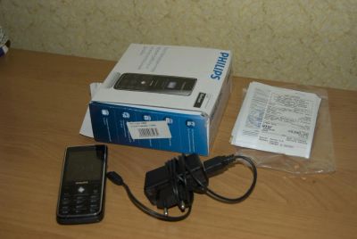 Лот: 4433624. Фото: 1. Продам Philips Xenium X623. Кнопочные мобильные телефоны