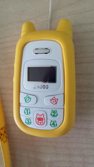Лот: 5314124. Фото: 1. Детский сотовый телефон Bayi z9000... Кнопочные мобильные телефоны