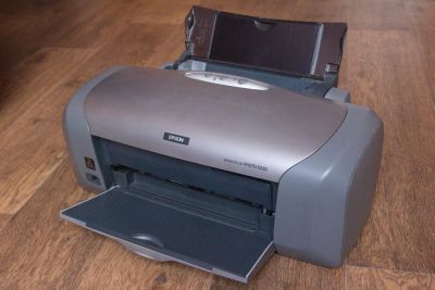 Лот: 4198414. Фото: 1. Принтер струйный Epson R220. Струйные принтеры