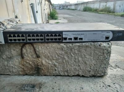 Лот: 12084036. Фото: 1. Коммутатор hp 3CBLSF26H 26 x RJ45. Коммутаторы