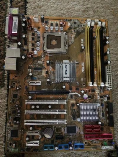 Лот: 7782541. Фото: 1. ASUS P5B. Материнские платы