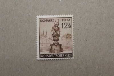 Лот: 25386871. Фото: 1. Германия 1944 года. 3 Рейх. Статуя... Марки