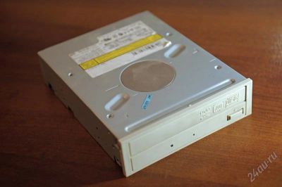 Лот: 742726. Фото: 1. CD DVD привод. Приводы CD, DVD, BR, FDD