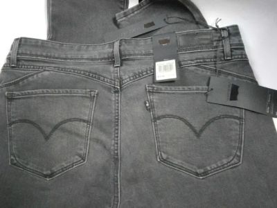 Лот: 9687534. Фото: 1. Женские джинсы Levis Revel Dc... Джинсы