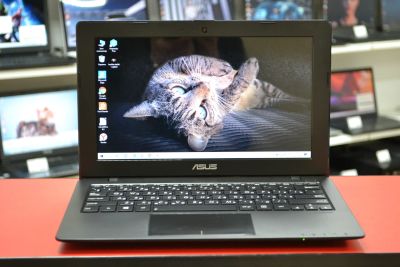 Лот: 15427560. Фото: 1. Asus X200MA (13"/Intel Celeron... Ноутбуки