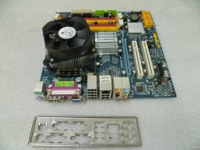 Лот: 15562584. Фото: 1. Материнская плата Gigabyte GA-Q35M-S2... Материнские платы