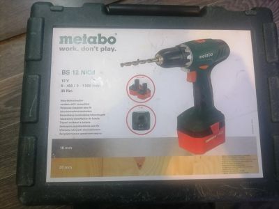Лот: 25676361. Фото: 1. Шуруповёрт Metabo BS 12. Электроинструмент