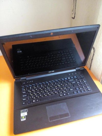 Лот: 5304924. Фото: 1. 17.3" [Gamer] Ноутбук DNS (0155814... Ноутбуки