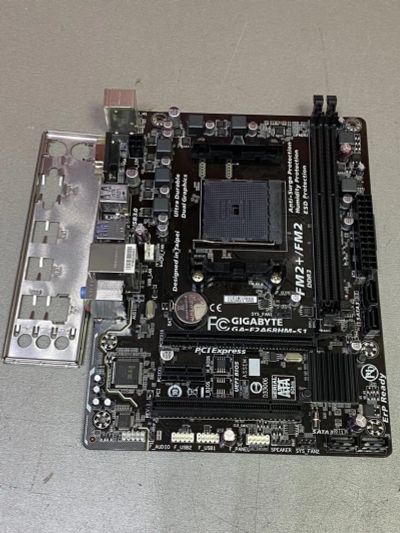 Лот: 15920767. Фото: 1. Материнская плата Gigabyte GA-F2A68HM-S1... Материнские платы