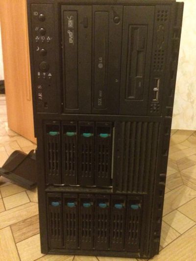 Лот: 7134443. Фото: 1. Продам полтора сервера, 20 hdd... Серверы Tower