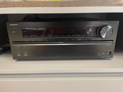 Лот: 20587191. Фото: 1. Ресивер onkyo tx-nr727. Ресиверы