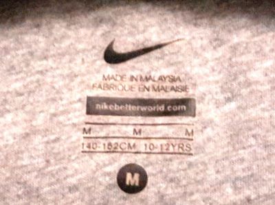 Лот: 4608550. Фото: 1. NIKE. Теплая кофта. Размер М. Другое (спортивная одежда)