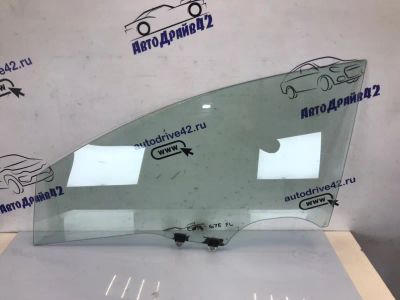 Лот: 21705744. Фото: 1. стекло боковое Honda Civic 4D... Двигатель и элементы двигателя