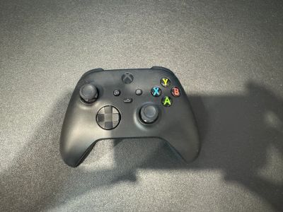 Лот: 25199568. Фото: 1. Геймпад Xbox one (модель 1914... Аксессуары для игровых приставок, консолей, геймпады