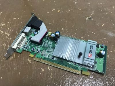 Лот: 10891700. Фото: 1. Видеокарта ATI Radeon X300 SE... Видеокарты