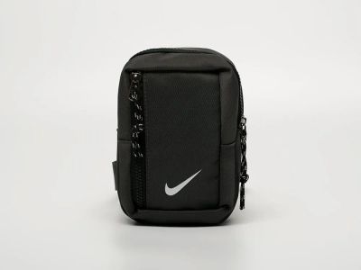 Лот: 24974144. Фото: 1. Наплечная сумка Nike. Сумки