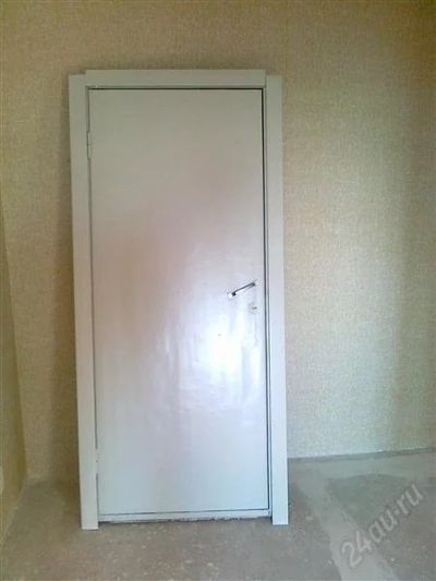 Лот: 1264281. Фото: 1. Дверь деревянная (входная). Фурнитура, комплектующие