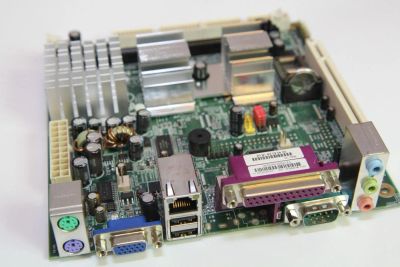 Лот: 6926230. Фото: 1. универсальная mini-ITX промышленных... Материнские платы