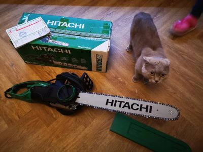 Лот: 16258035. Фото: 1. Электрическая цепная пила Hitachi... Электроинструмент