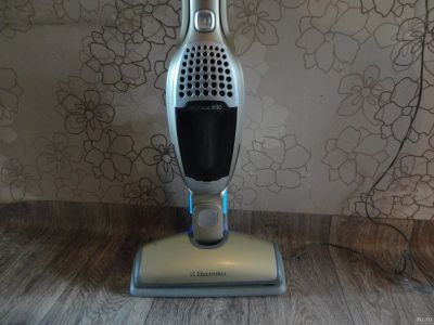 Лот: 13805046. Фото: 1. Электровеник Electrolux Ergorapido. Пылесосы, паровые швабры